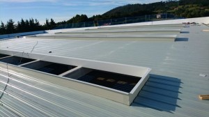 Instalación de zócalos #policarbonato