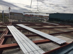 Descarga de #chapa #metálica de #cubierta