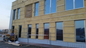 Fachada metálica aluminio Nave Lontana