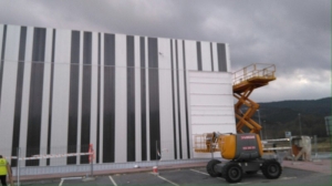 Fachada metálica aluminio Nave Lontana