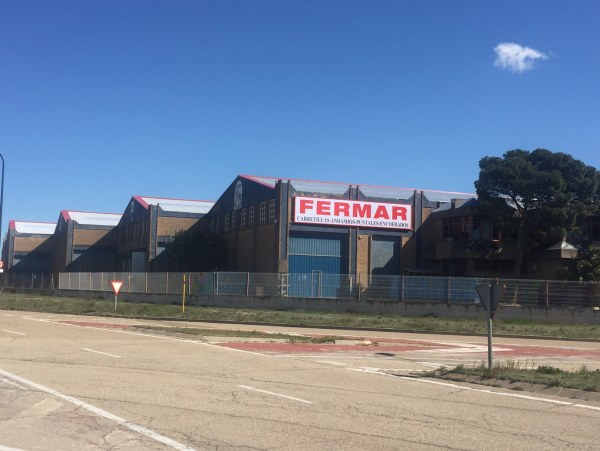 Finalizados los trabajos de ‪#‎rehabilitación‬ de ‪#‎cubiertas‬ en FERMAR SA: 4.400m2 de #cubiertas ‪#‎metálicas‬ , ‪#‎policarbonatos